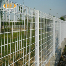 Malaysia best selling galvanized BRC triangle bending wire mesh fencing for sale